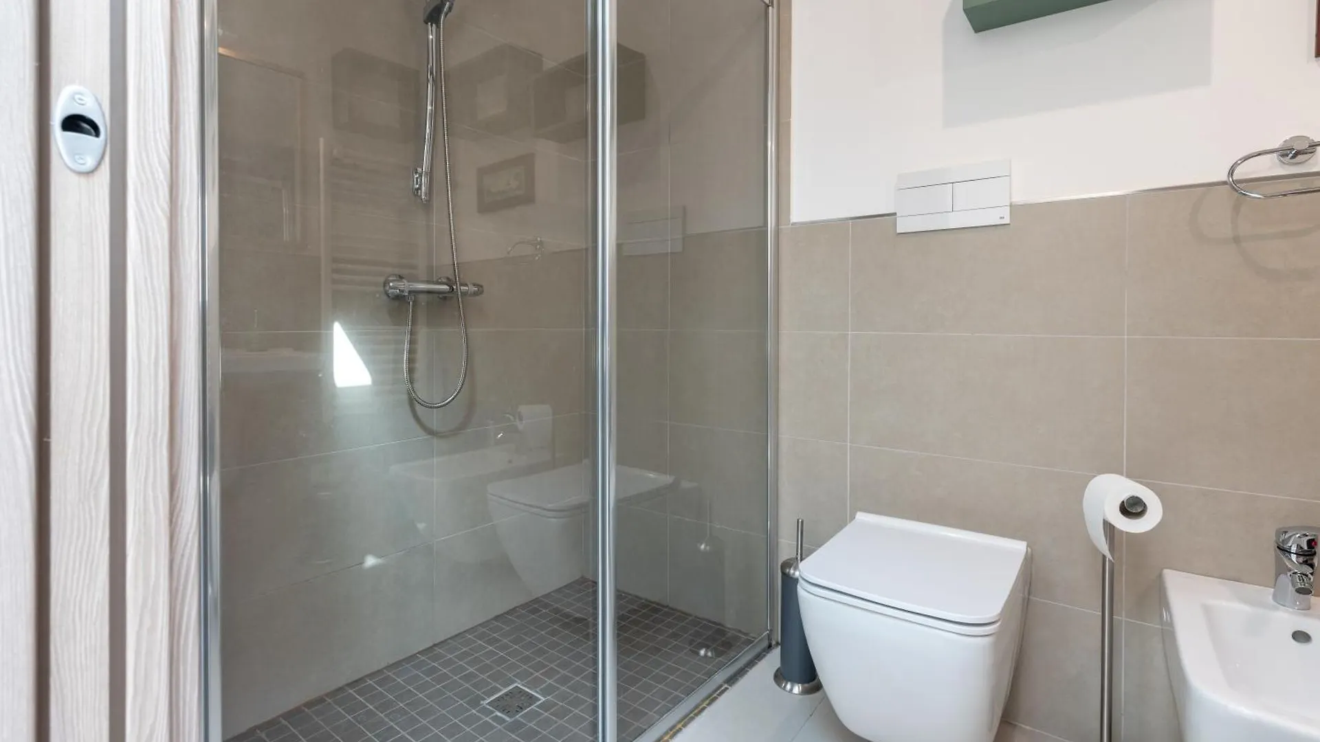Lumar Sicilia - Quaroni Apartment Palermo